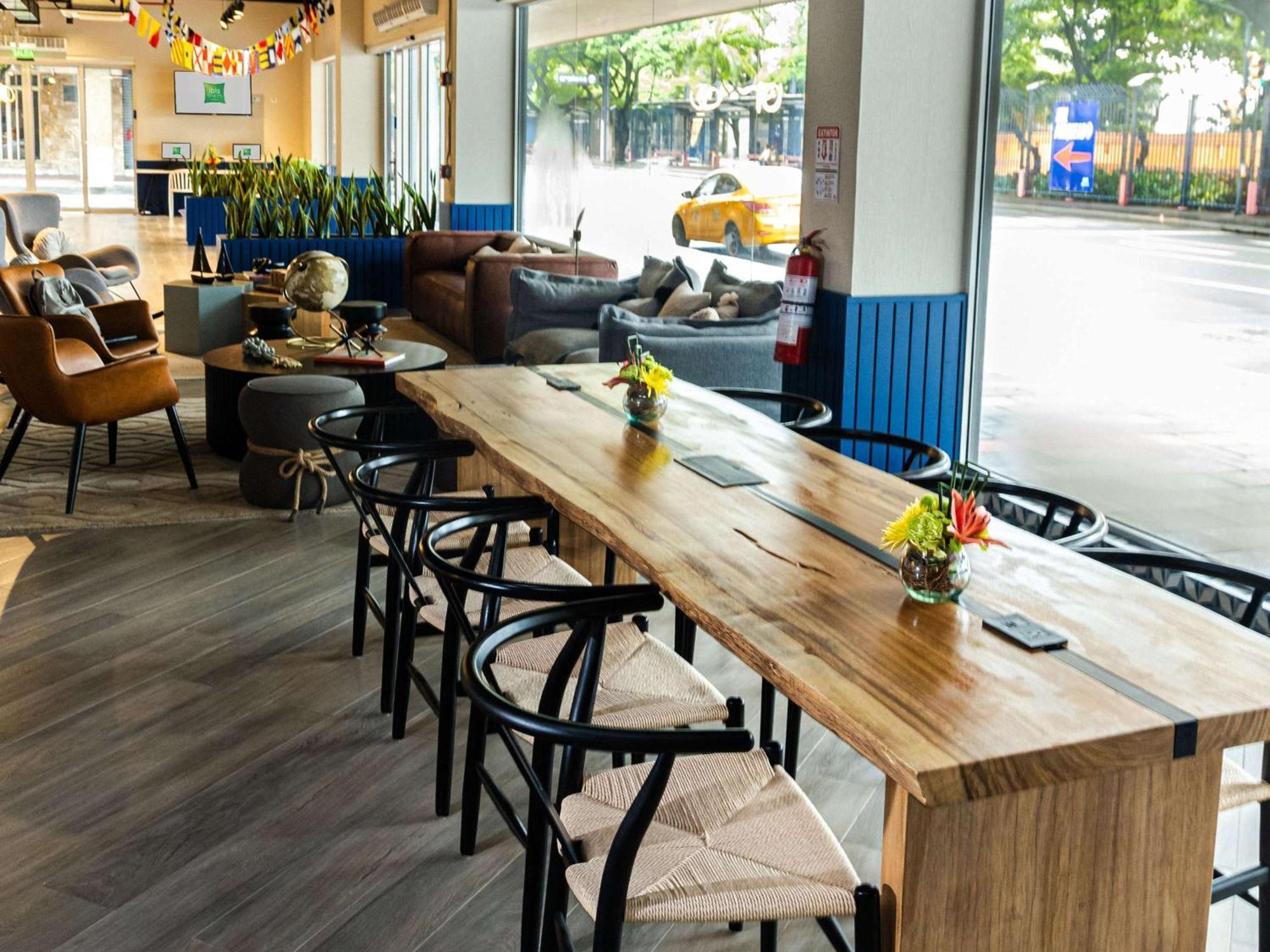 Ibis Styles El Malecon Guayaquil Hotel Екстериор снимка