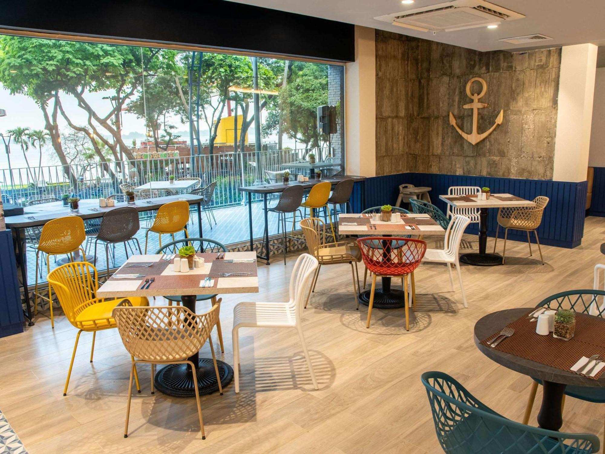 Ibis Styles El Malecon Guayaquil Hotel Екстериор снимка